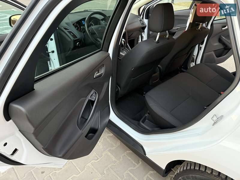 Универсал Ford Focus 2017 в Киеве