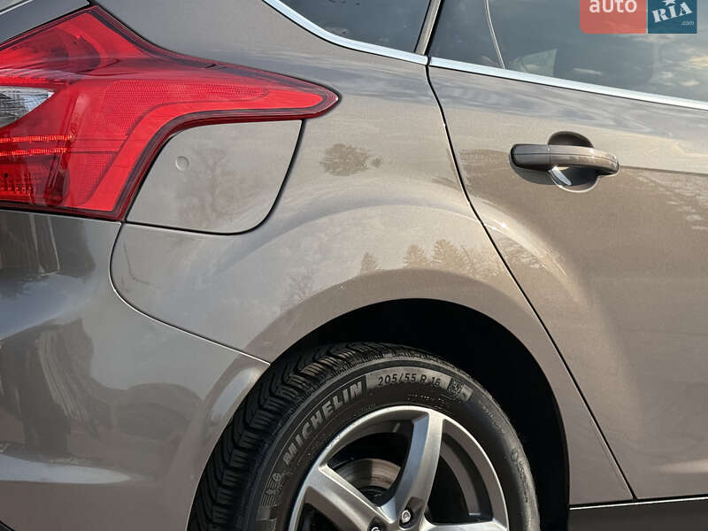 Хетчбек Ford Focus 2014 в Стрию