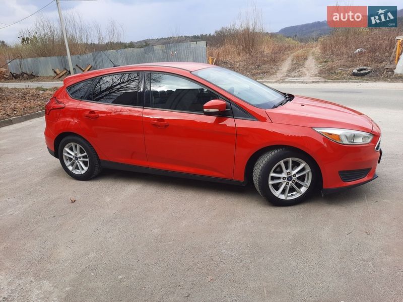Хэтчбек Ford Focus 2015 в Львове