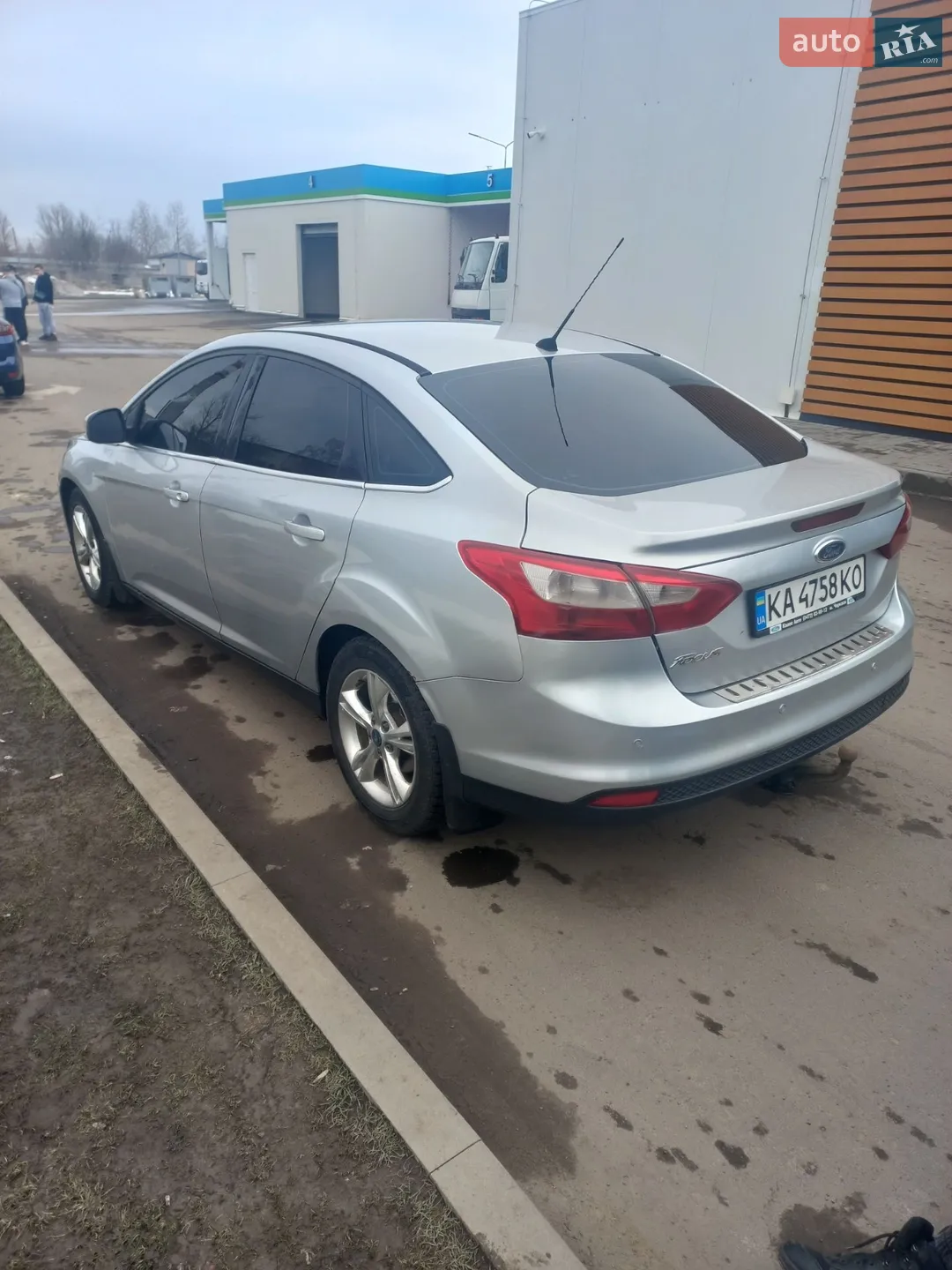 2011 Ford Focus - мініатюра 2