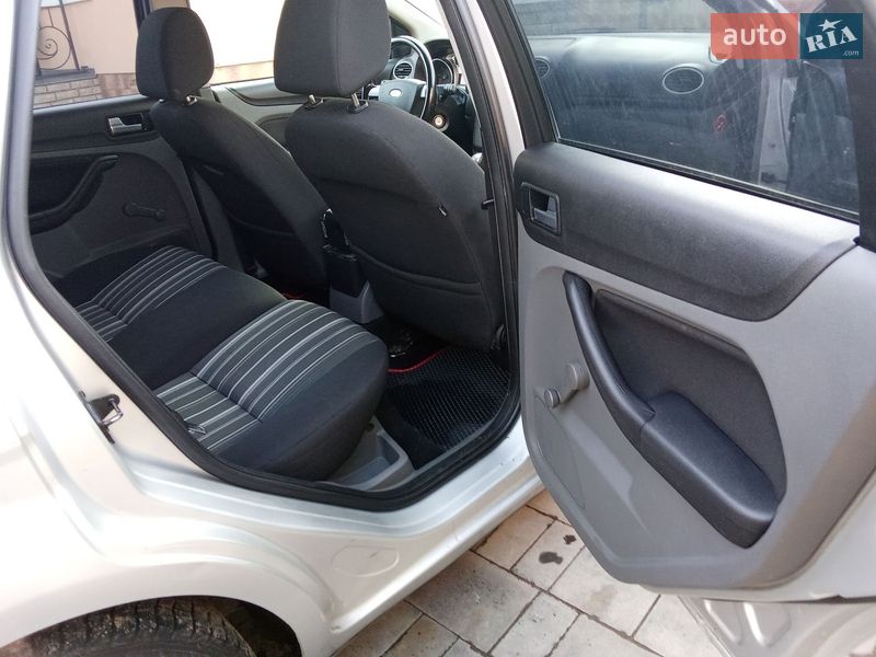 Універсал Ford Focus 2010 в Рівному