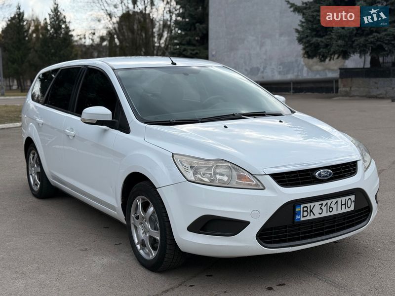 Универсал Ford Focus 2010 в Ровно