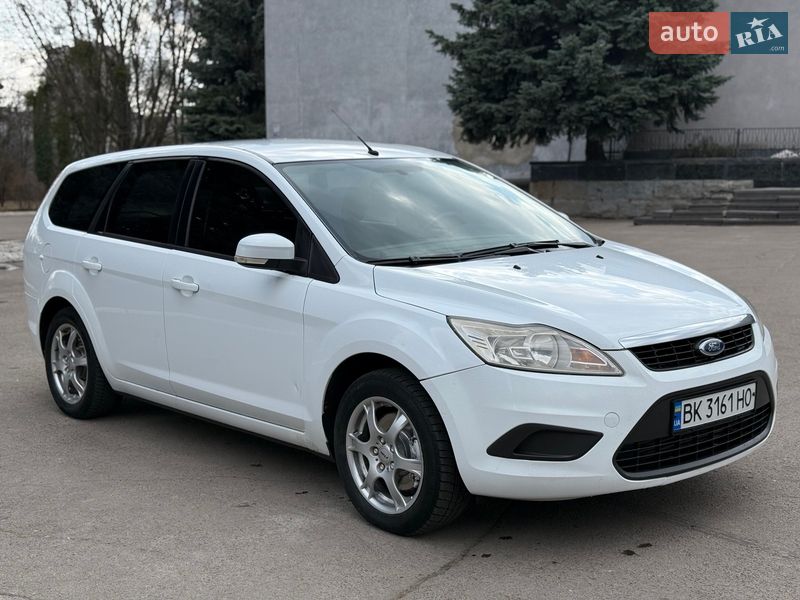 Универсал Ford Focus 2010 в Ровно