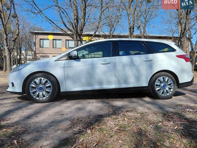 Універсал Ford Focus 2012 в Рівному фото 4 Універсал Ford Focus 2012 в Рівному