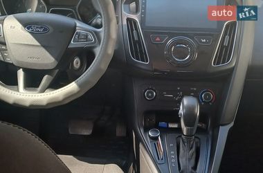 Седан Ford Focus 2017 в Ніжині