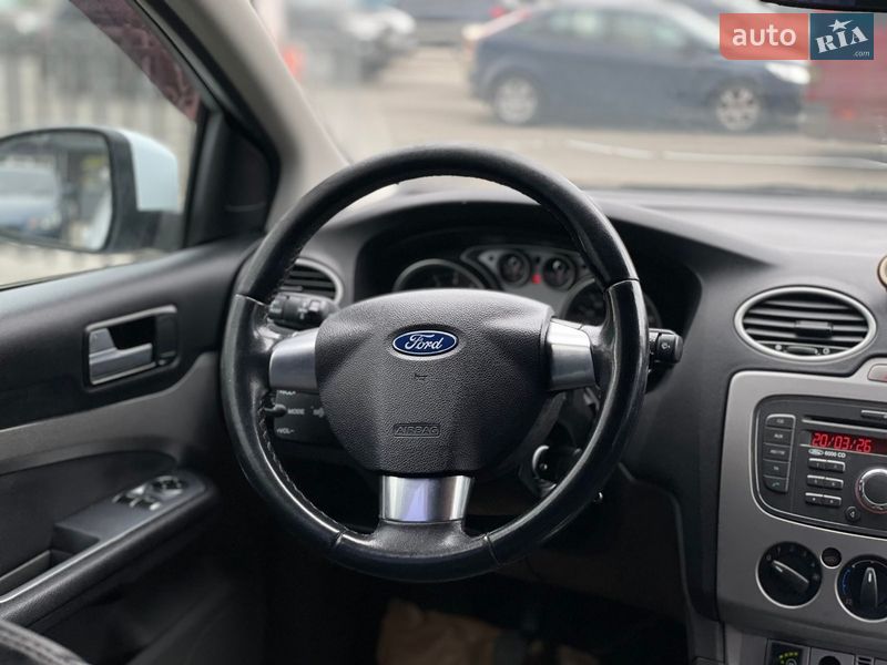 Хэтчбек Ford Focus 2011 в Днепре