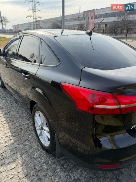 Седан Ford Focus 2016 в Дніпрі фото 4 Седан Ford Focus 2016 в Дніпрі