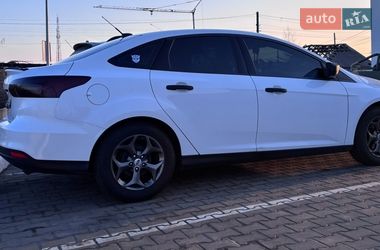 Седан Ford Focus 2016 в Остер