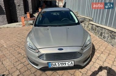 Седан Ford Focus 2015 в Александрие