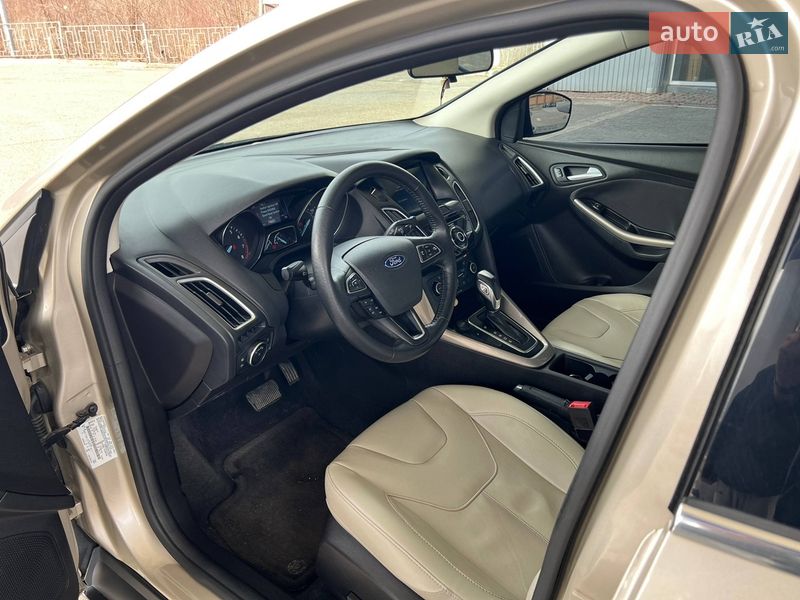 Седан Ford Focus 2018 в Черновцах