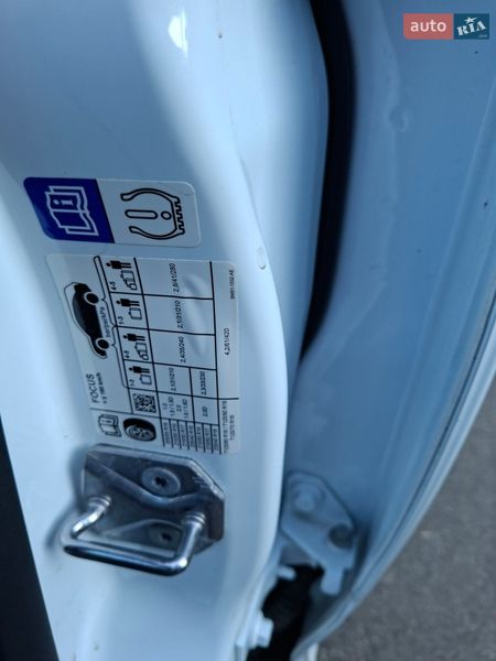 Хетчбек Ford Focus 2017 в Києві фото 25 Хетчбек Ford Focus 2017 в Києві