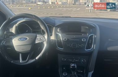 Седан Ford Focus 2017 в Киеве