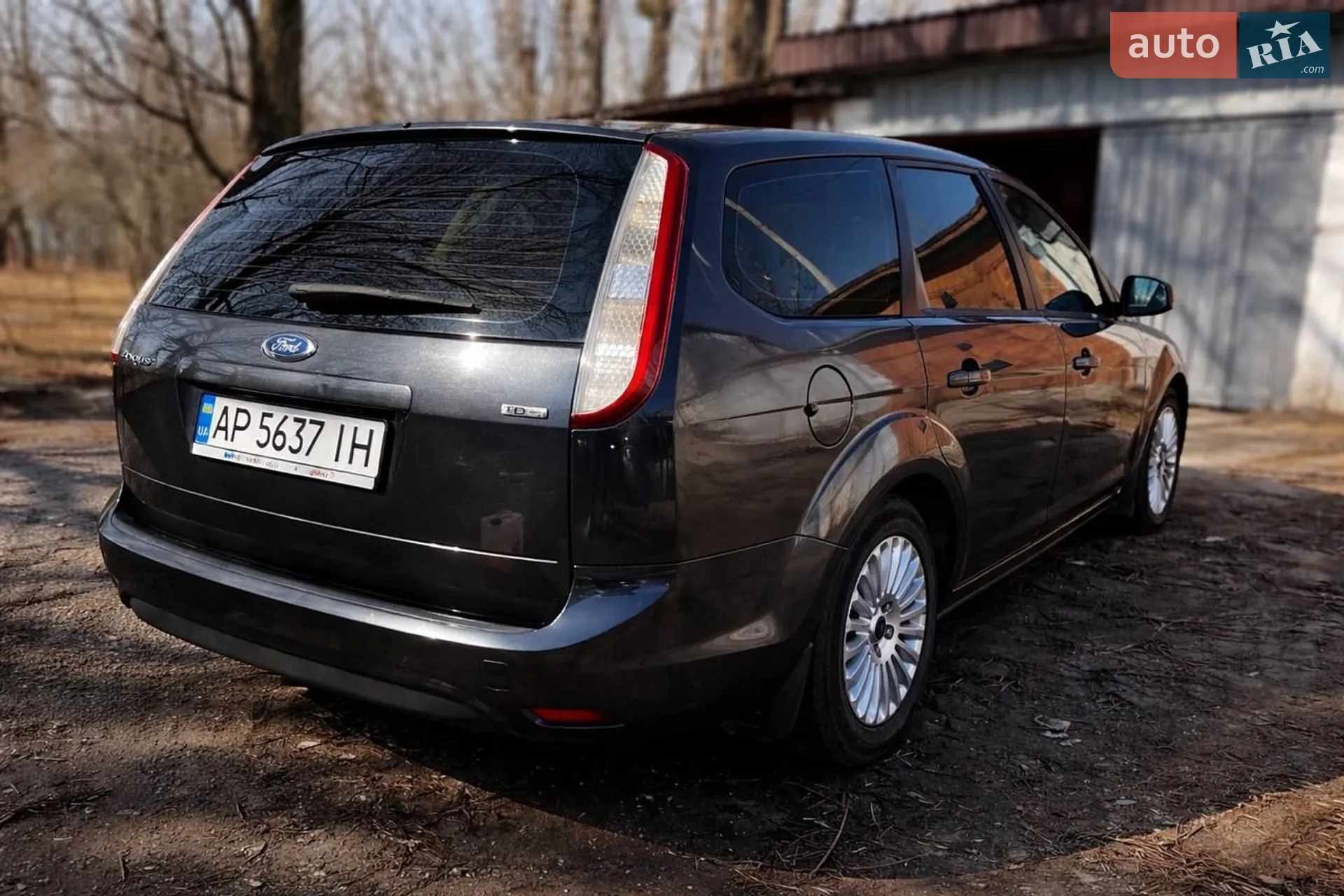 2010 Ford Focus - мініатюра 4