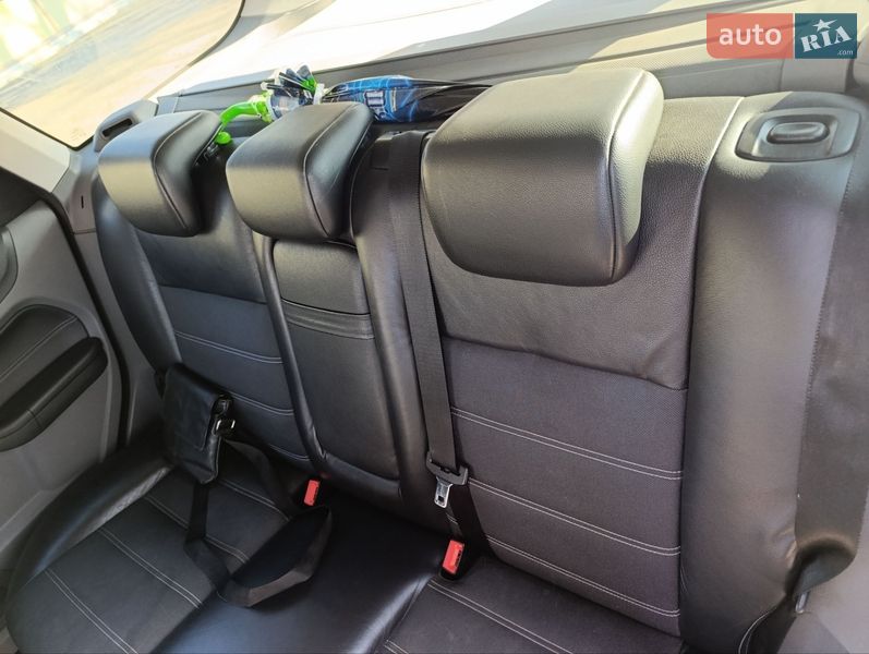 Универсал Ford Focus 2008 в Згуровке