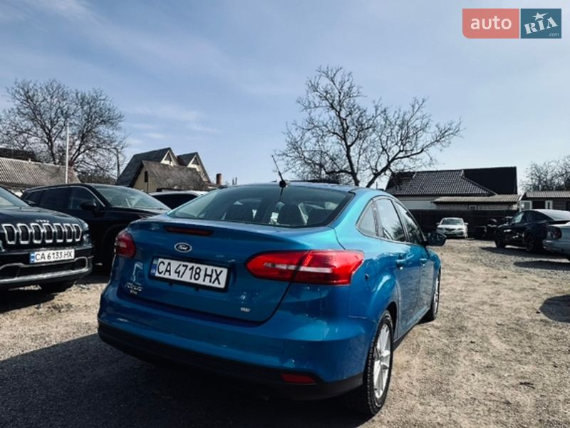 Седан Ford Focus 2016 в Смілі
