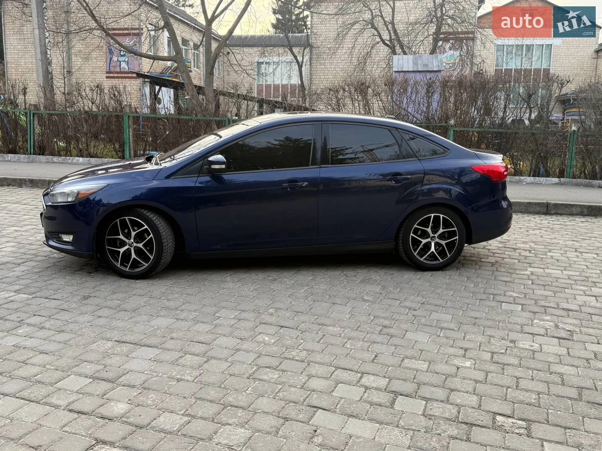 2017 Ford Focus - мініатюра 16