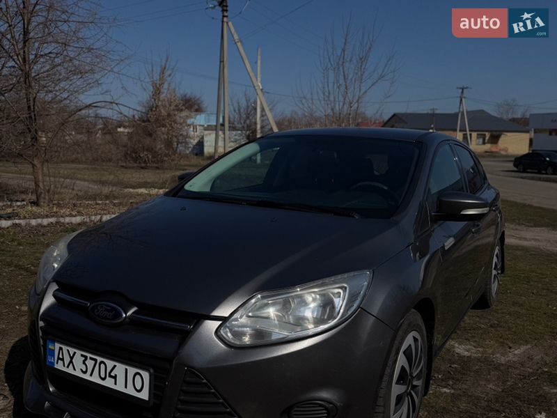 Хэтчбек Ford Focus 2014 в Харькове