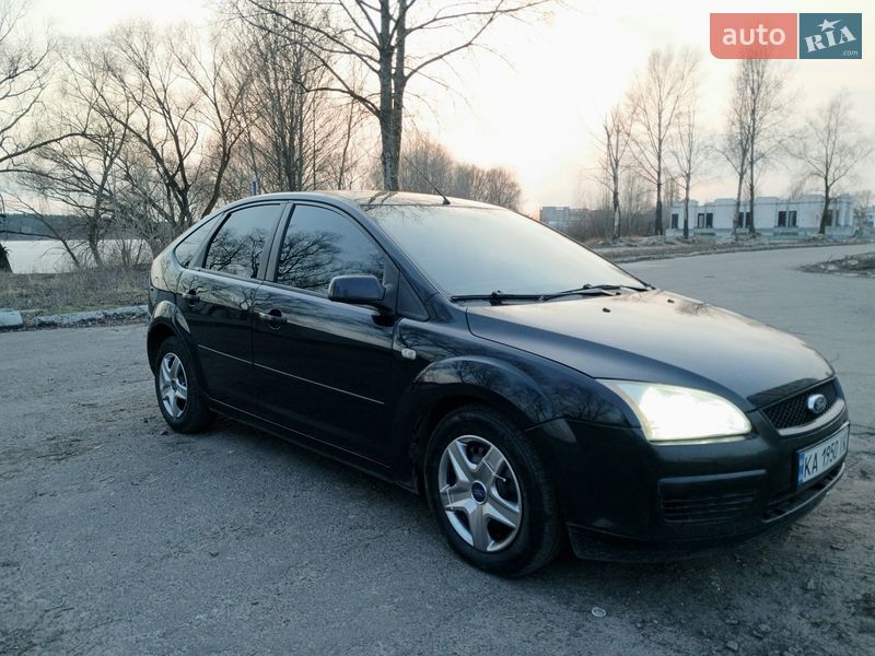 Хэтчбек Ford Focus 2007 в Киеве