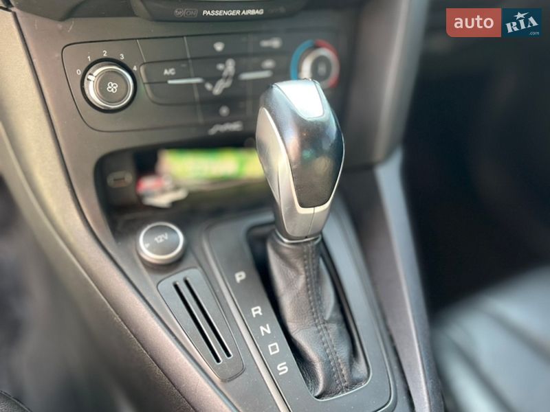 Седан Ford Focus 2015 в Тернополі фото 18 Седан Ford Focus 2015 в Тернополі