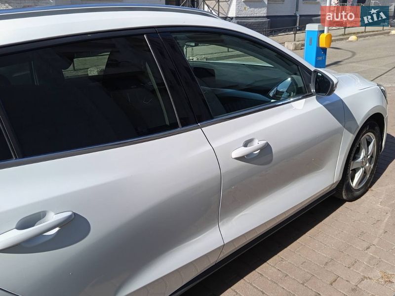 Универсал Ford Focus 2018 в Киеве фото 13 Универсал Ford Focus 2018 в Киеве