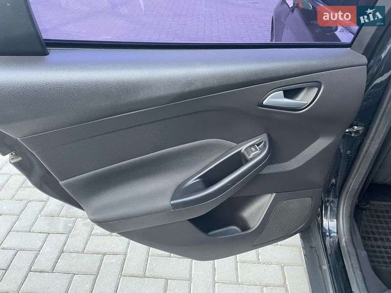 Універсал Ford Focus 2015 в Золочеві