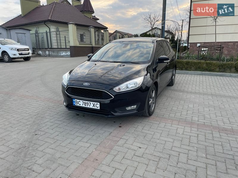 Універсал Ford Focus 2015 в Золочеві