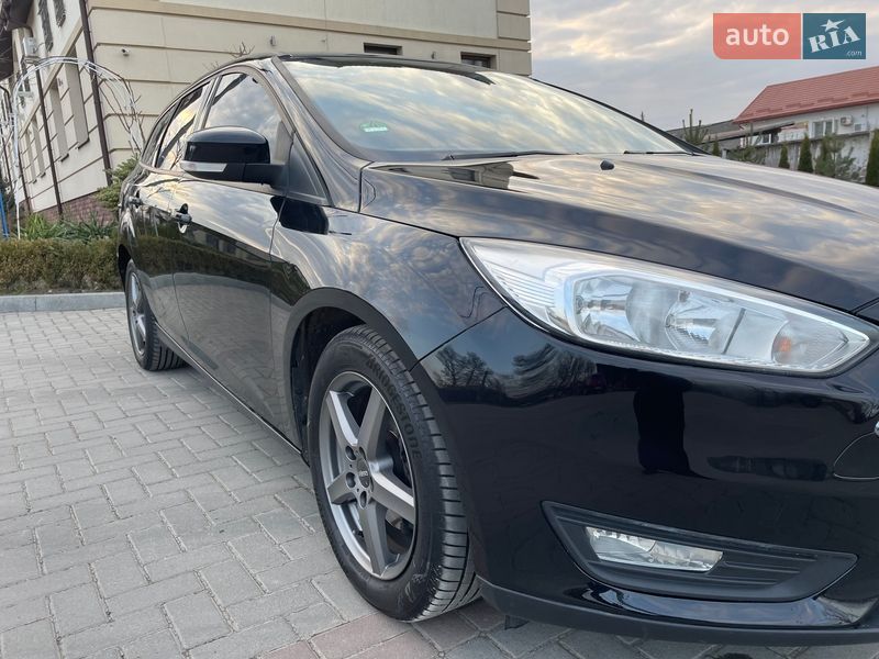 Універсал Ford Focus 2015 в Золочеві