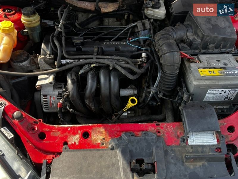 Хетчбек Ford Focus 2002 в Виноградові