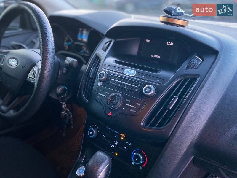 Седан Ford Focus 2017 в Киеве фото 14 Седан Ford Focus 2017 в Киеве
