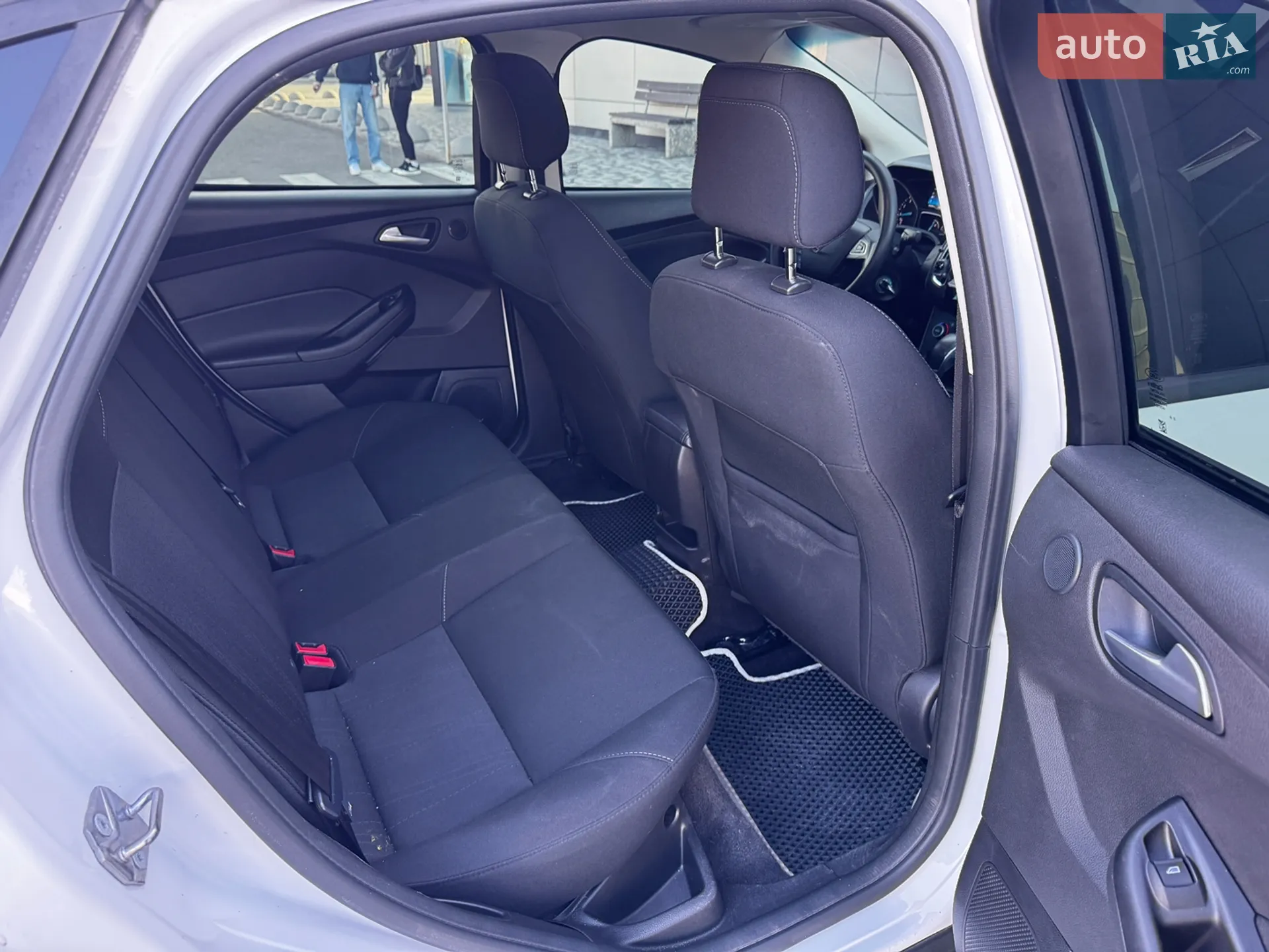 2018 Ford Focus - мініатюра 13