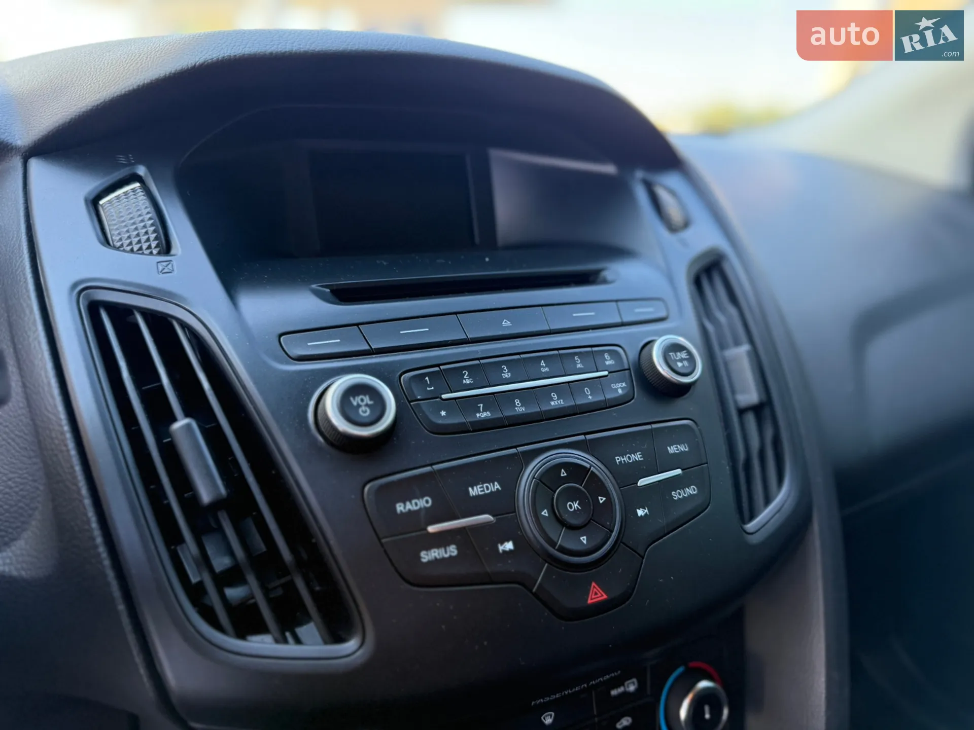 2015 Ford Focus - мініатюра 48