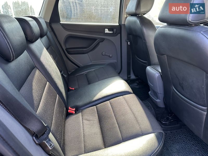 Універсал Ford Focus 2009 в Почаєві