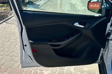 Седан Ford Focus 2017 в Львове