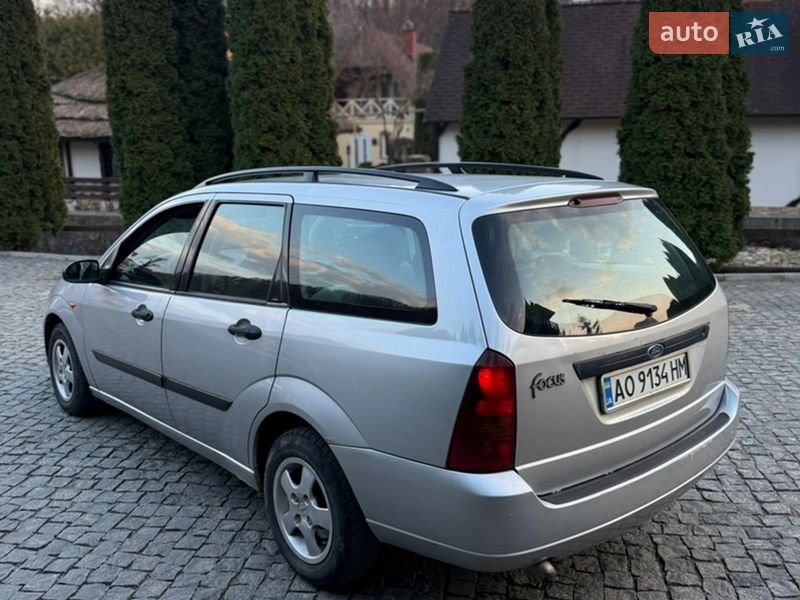 Универсал Ford Focus 2001 в Хусте