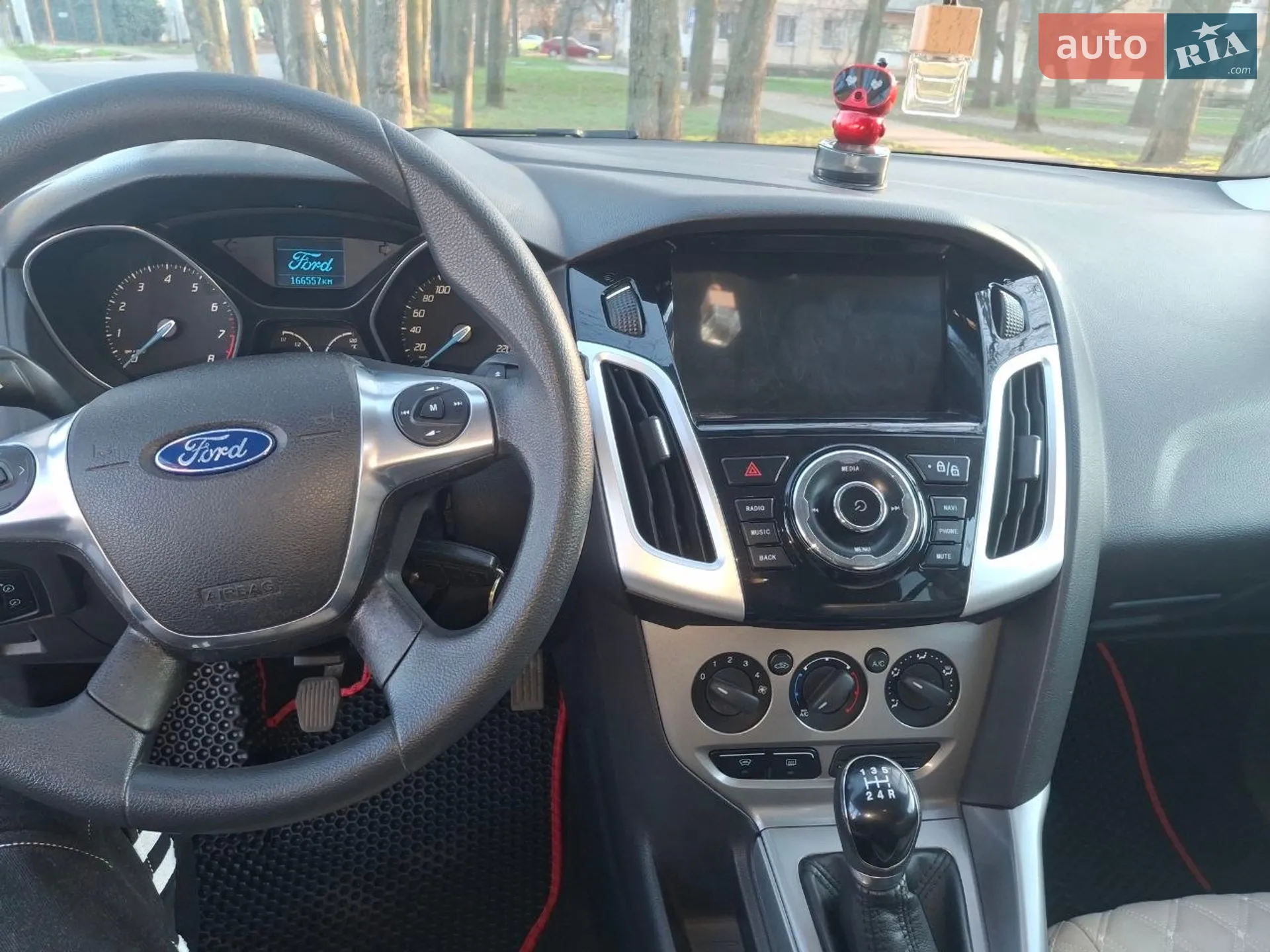 2011 Ford Focus - мініатюра 12