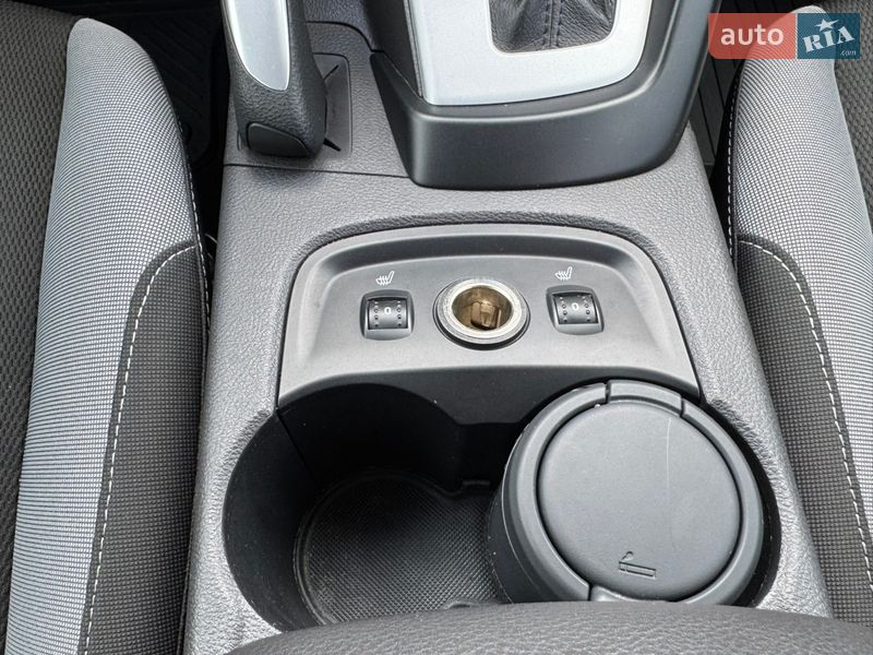 Хэтчбек Ford Focus 2011 в Киеве