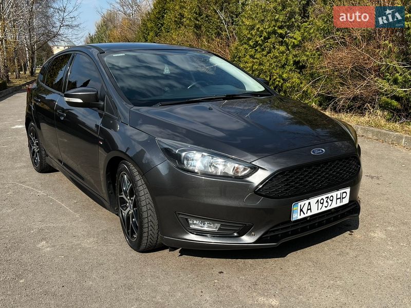 Хэтчбек Ford Focus 2015 в Ровно
