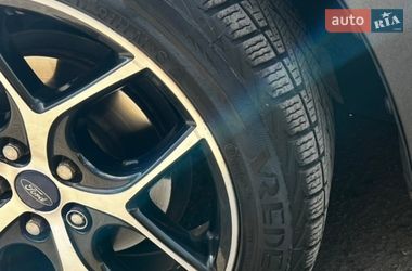 Хэтчбек Ford Focus 2015 в Ровно