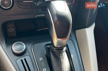 Хэтчбек Ford Focus 2015 в Ровно