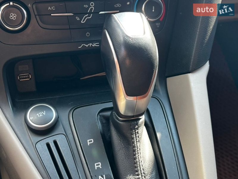 Хэтчбек Ford Focus 2015 в Ровно