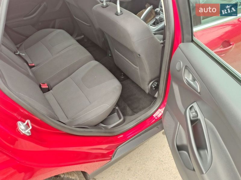 Хэтчбек Ford Focus 2011 в Ковеле фото 16 Хэтчбек Ford Focus 2011 в Ковеле