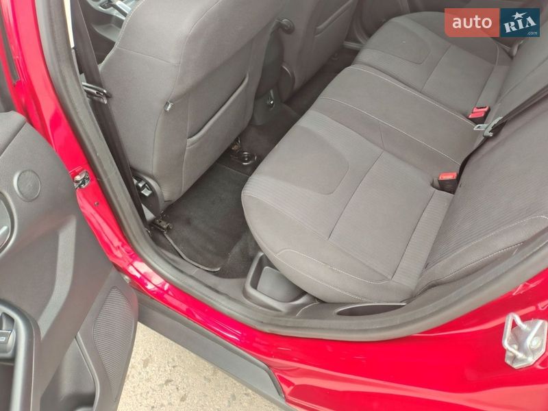 Хэтчбек Ford Focus 2011 в Ковеле фото 20 Хэтчбек Ford Focus 2011 в Ковеле