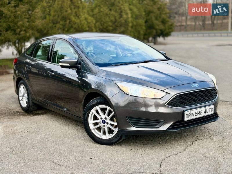 Седан Ford Focus 2014 в Днепре
