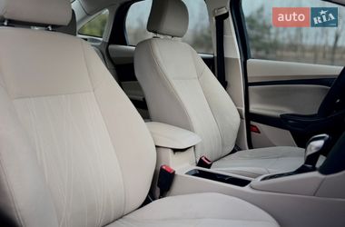 Седан Ford Focus 2014 в Днепре