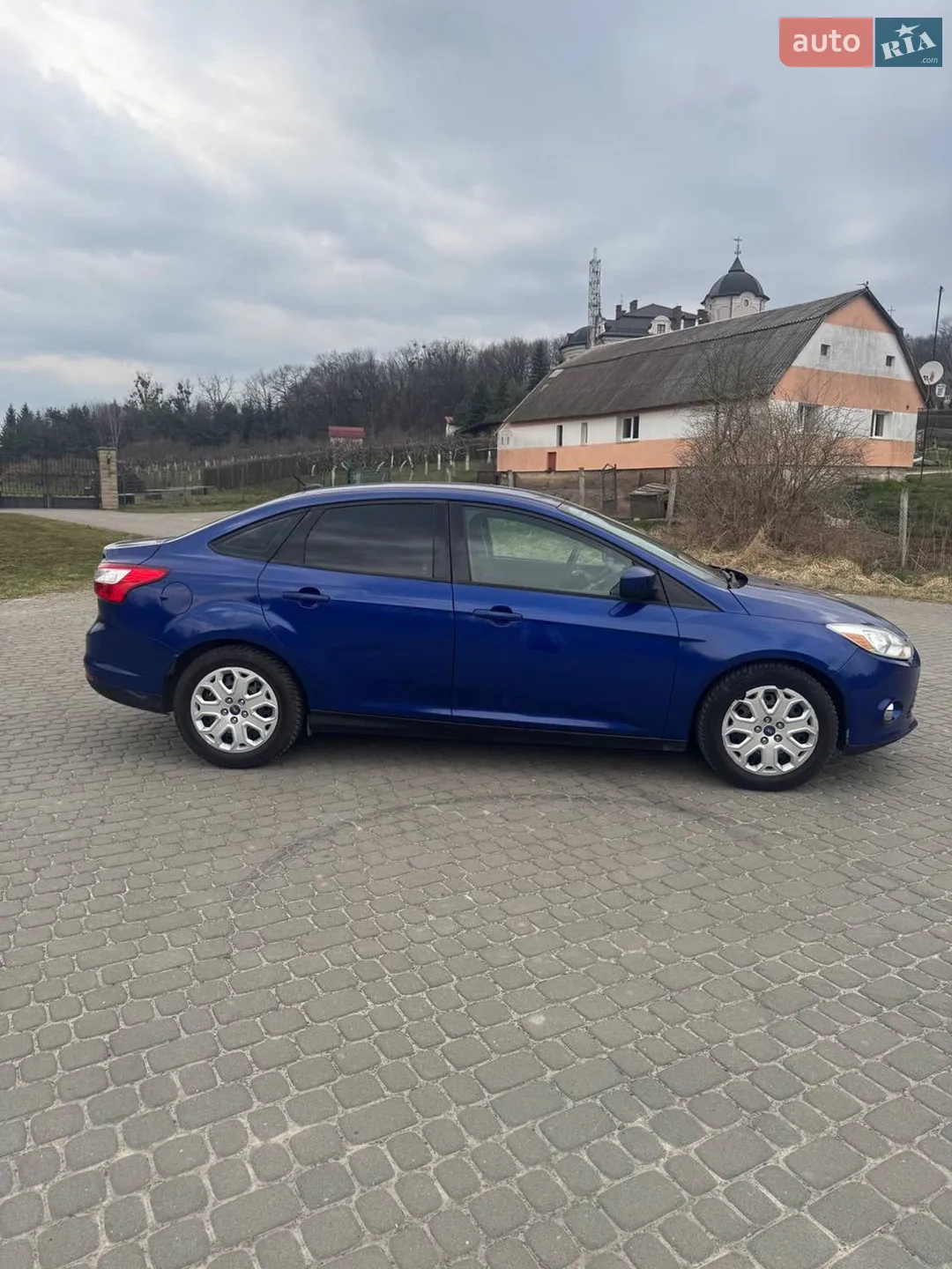 2011 Ford Focus - мініатюра 2