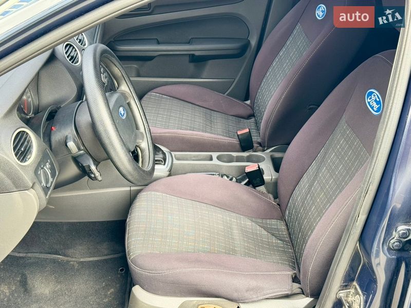 Хэтчбек Ford Focus 2005 в Черкассах фото 17 Хэтчбек Ford Focus 2005 в Черкассах