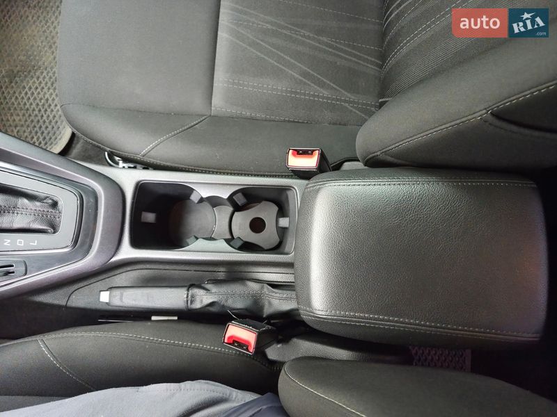 Седан Ford Focus 2017 в Днепре