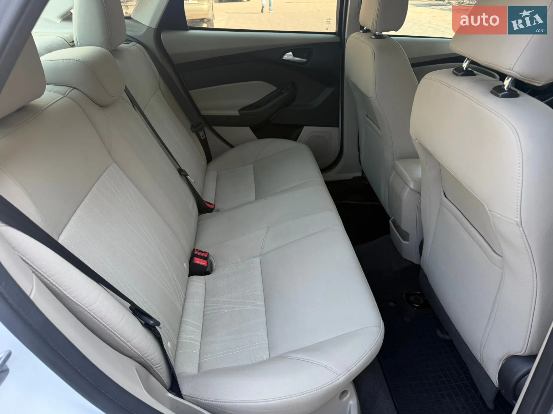 2016 Ford Focus - мініатюра 31