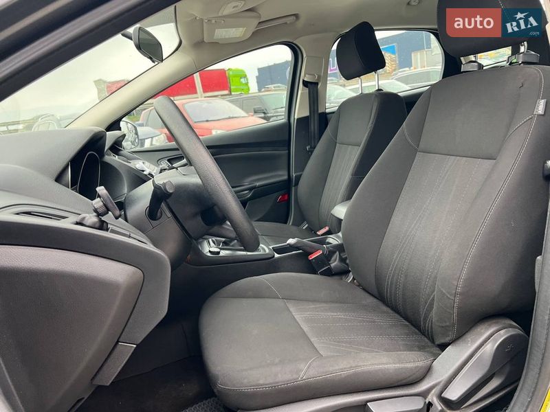 Седан Ford Focus 2017 в Львове