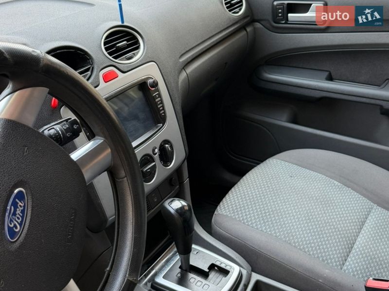 Хетчбек Ford Focus 2007 в Львові фото 6 Хетчбек Ford Focus 2007 в Львові